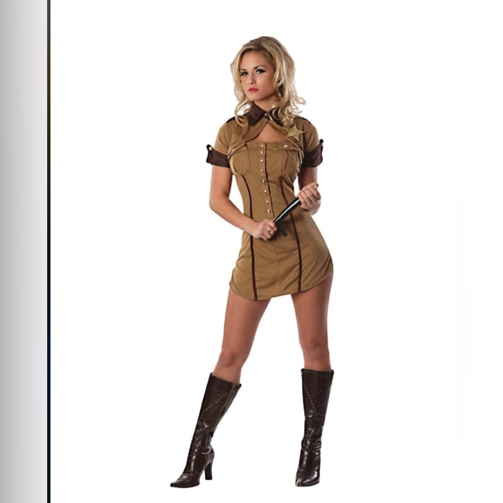 "Pull Over Police Officer" Halloween costume by delicious sexywear. Size M